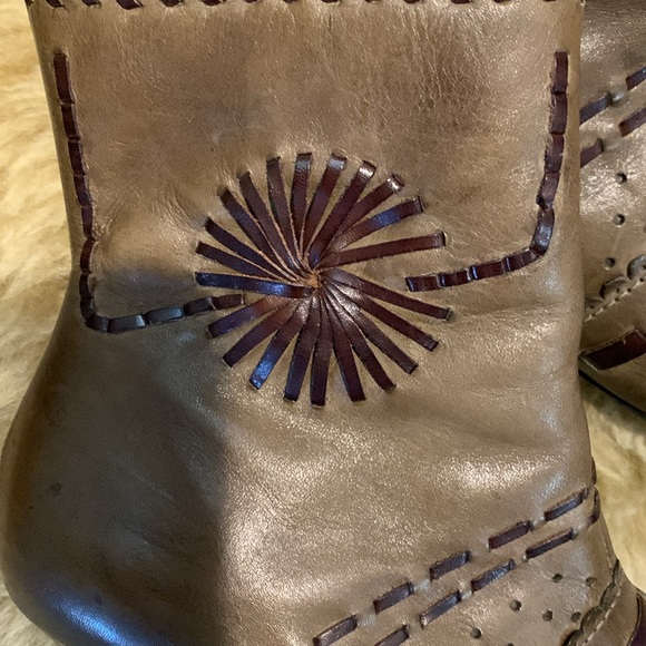 Liz Claiborne Flex vintage brown leather ankle boots. Size US 7 1/2 M - Picture 3 of 11